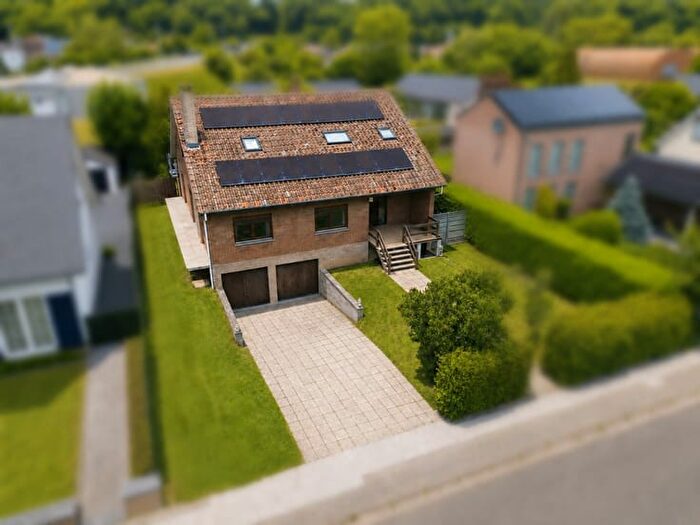 Maison 5 pièces à vendre à Rue de la Cloche C, AMAY