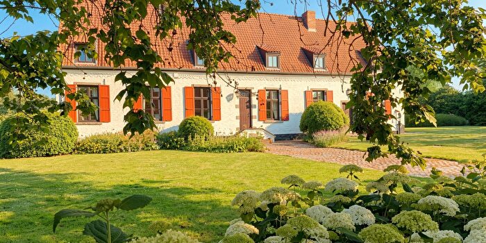 Maison 8 pièces à vendre - Silly, Henegouwen