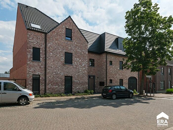 Brogelerweg, bus : Appartement 3 pièces à vendre