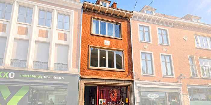 Maison 2 pièces à Rue du Cygne, Tournai, à vendre