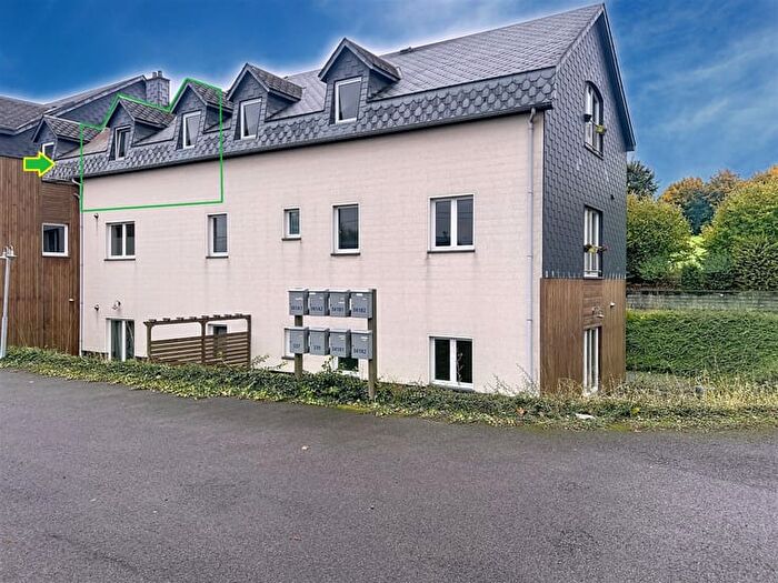 Mageret, B - Appartement 2 pièces à vendre