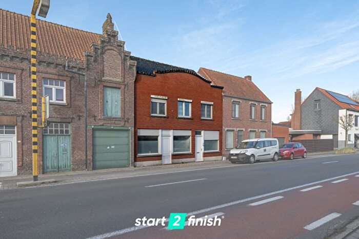 Maison 1 pièce à Kortrijksestraat, Oostkamp, à vendre