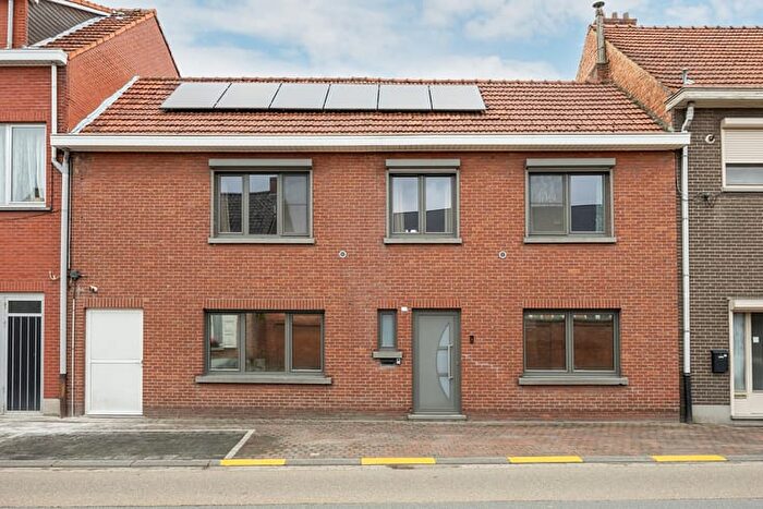 Maison 3 pièces à Amelbergastraat, Zandhoven, à vendre