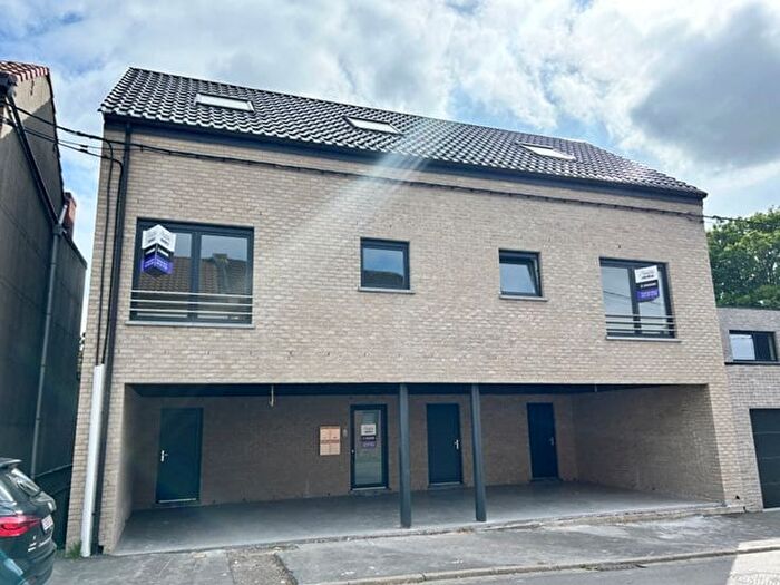 Appartement 2 pièces à Rue du Corbeau, Châtelineau, à vendre