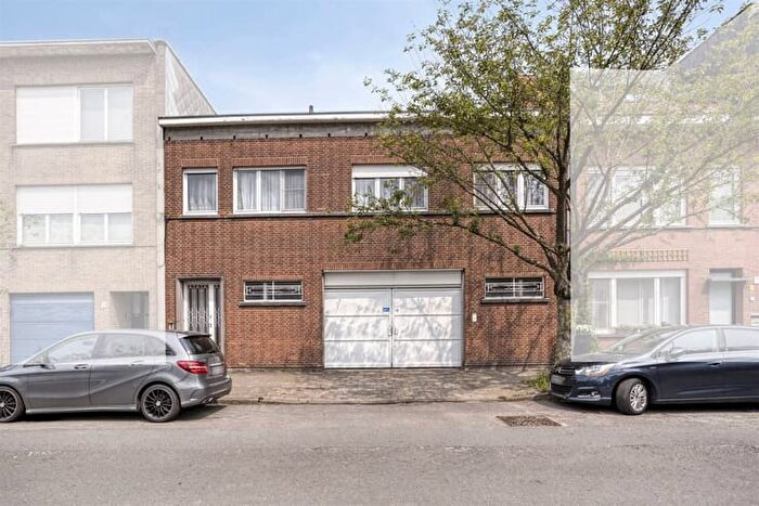 Maison 4 pièces à vendre à Boeksveldstraat, Wilrijk