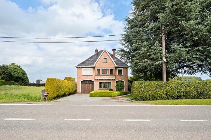 Maison 3 pièces à Geraardsbergse Steenweg, OOSTERZELE, à vendre