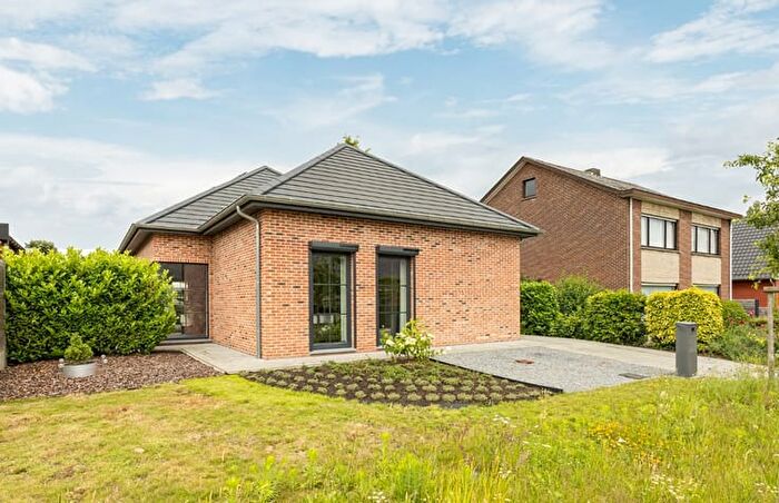 Maison 2 pièces à Markwijk, Minderhout, à louer