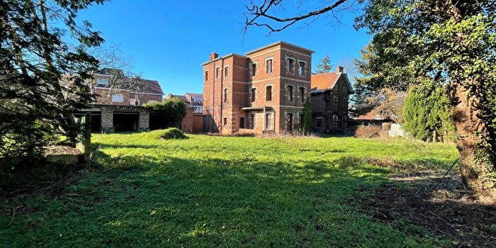 Edingen, Henegouwen : Maison 6 pièces à vendre