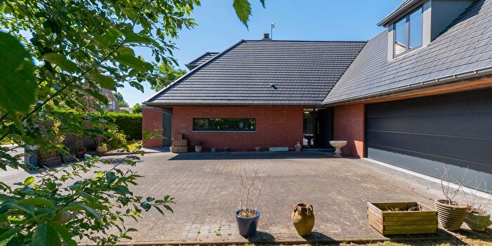 Maison 3 pièces à vendre à Moeskroen, Henegouwen