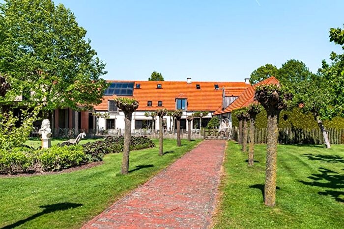 Maison 5 pièces à vendre à Hoenderstraat, LOENHOUT