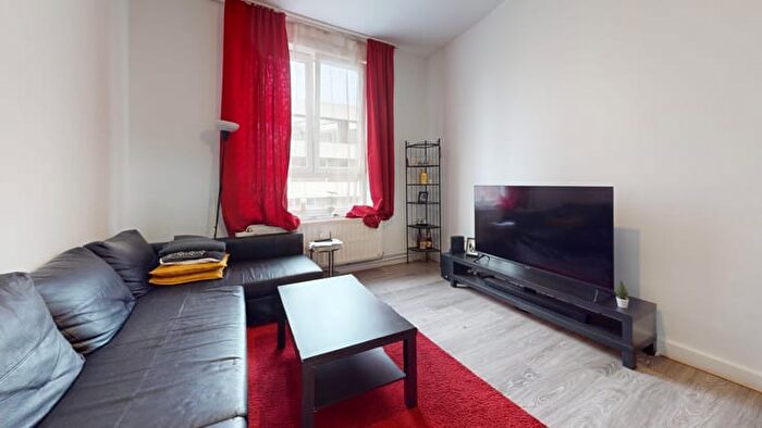 Appartement 2 pièces à vendre à Avenue de la Croix Rouge, Liège