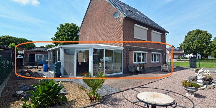 Neeroetersesteenweg, Kinrooi - Appartement 3 pièces à louer
