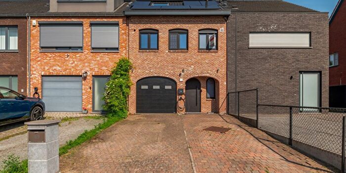 Maison 4 pièces à Heislagsebaan, Brasschaat, à vendre