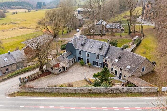 Maison 11 pièces à Rue du marronnier, La RocheenArdenne, à vendre