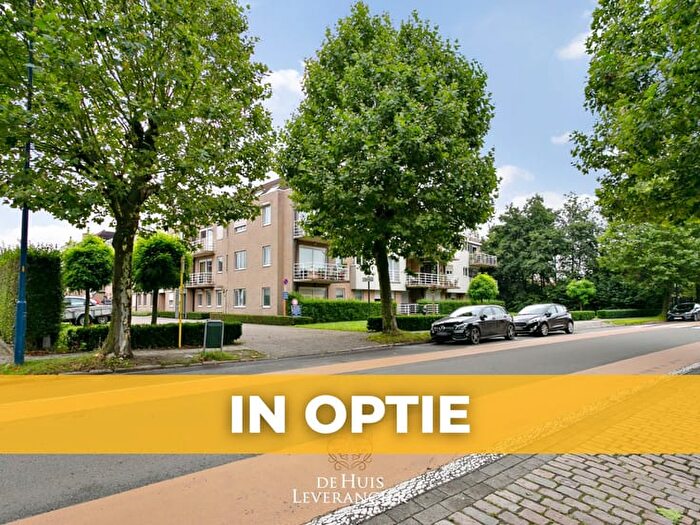 Appartement 16 pièces à louer à Mechelsesteenweg, Kontich