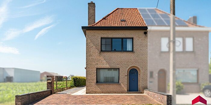 Maison 3 pièces à Waregemstraat, Deerlijk, à vendre