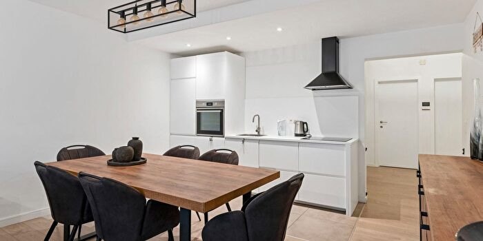 Appartement 2 pièces à vendre à Sijsstraat, Merksem