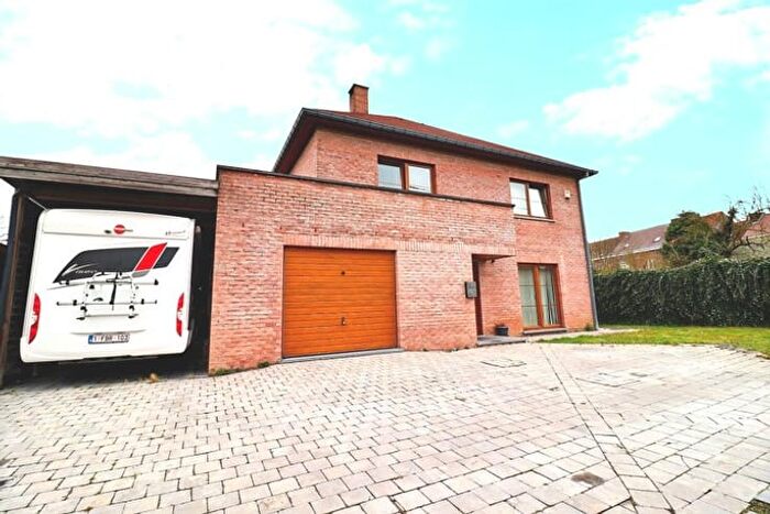 Maison 3 pièces à vendre - rue des Ecoles, MonceausurSambre