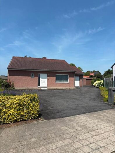 Maison 3 pièces à vendre à Ieperstraat C, Hooglede