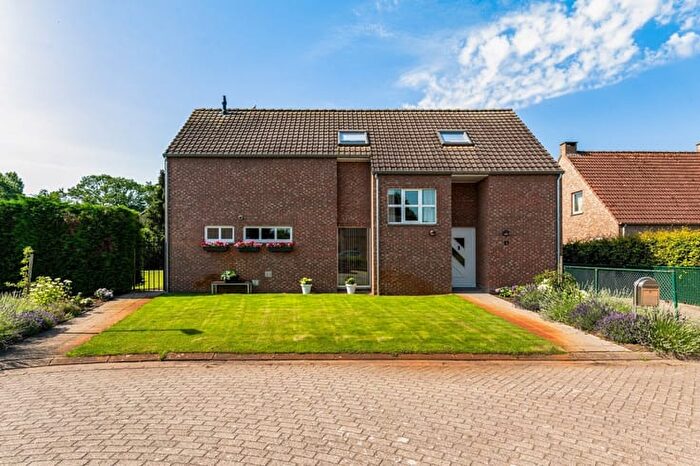 Huzenblek, Weelde - Maison 4 pièces à vendre