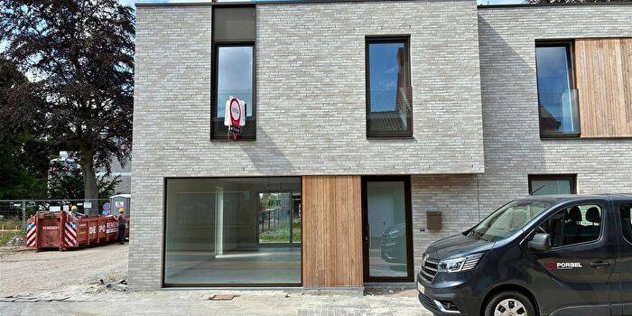Maison 4 pièces à louer - Kanunnik Andriesstraat, Ruddervoorde