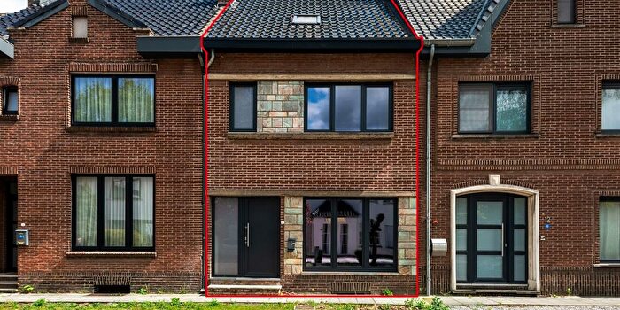 Maison 3 pièces à SintBarbarastraat, Eisden, à vendre