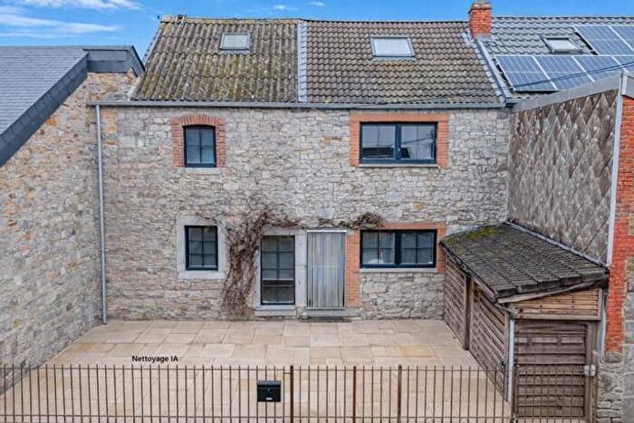 Rue de l'Indépendance, Tinlot - Maison 11 pièces à vendre