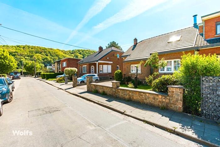Rue du Riou, Wandre : Maison 4 pièces à vendre