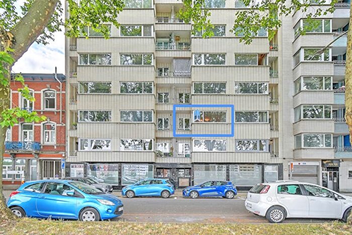 Appartement 2 pièces à Quai Godefroid Kurth, Liège, à vendre