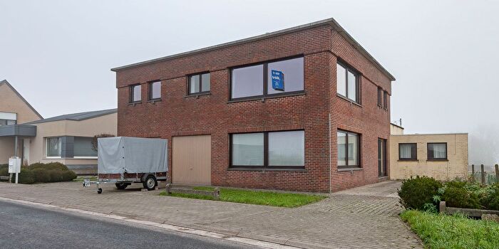 Maison 5 pièces à vendre à Dries, Bambrugge