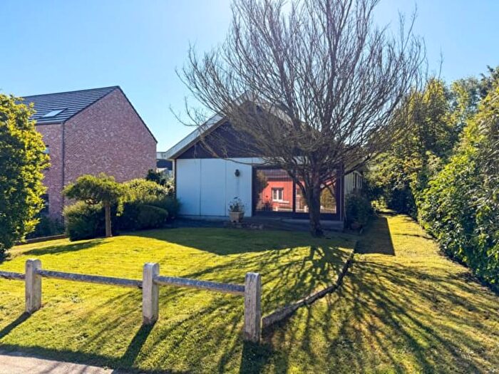 Maison 2 pièces à Rue SainteGertrude, LilloisWitterzée, à vendre