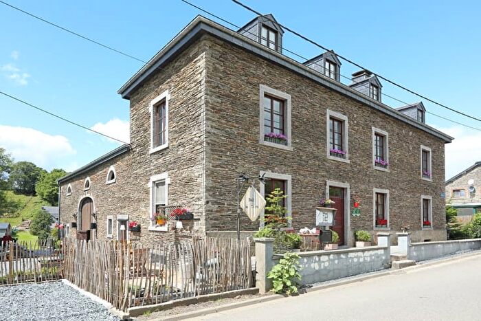 Maison 12 pièces à vendre à Dohan Haut, DOHAN