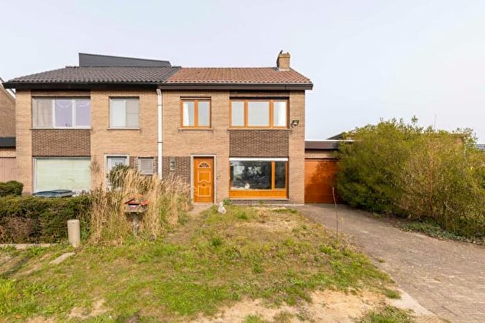 Maison 3 pièces à Ommegangstraat, Lochristi, à vendre