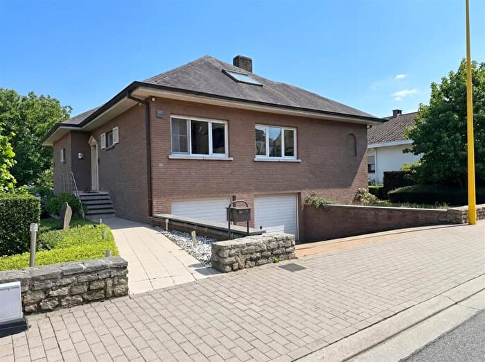 Weikantlaan, GRIMBERGEN : Maison 5 pièces à vendre