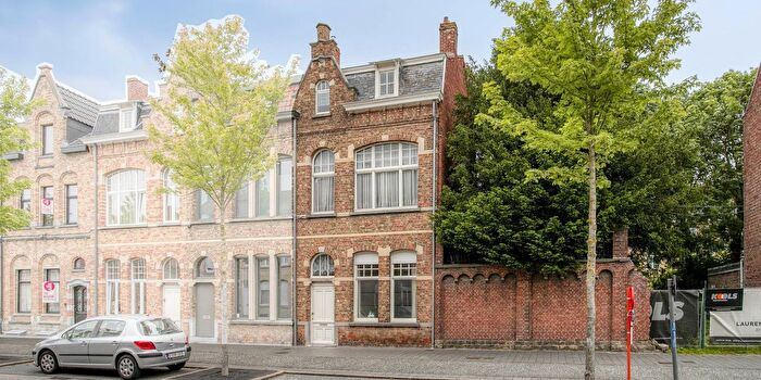 Maison 3 pièces à vendre à Fochlaan, Ieper
