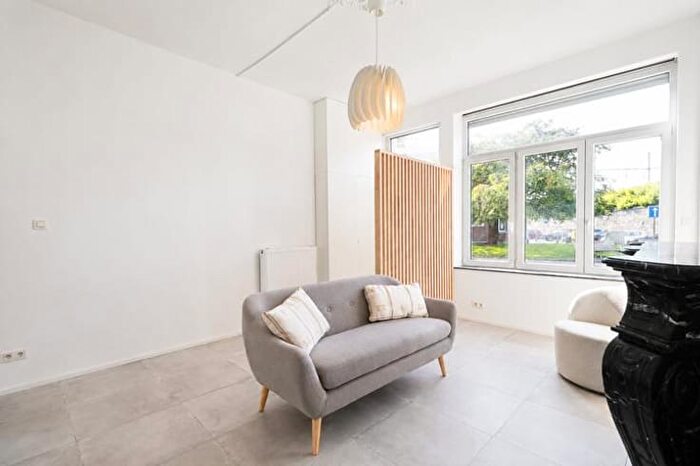 Rue de la Vaussale, Liège : Maison 4 pièces à louer
