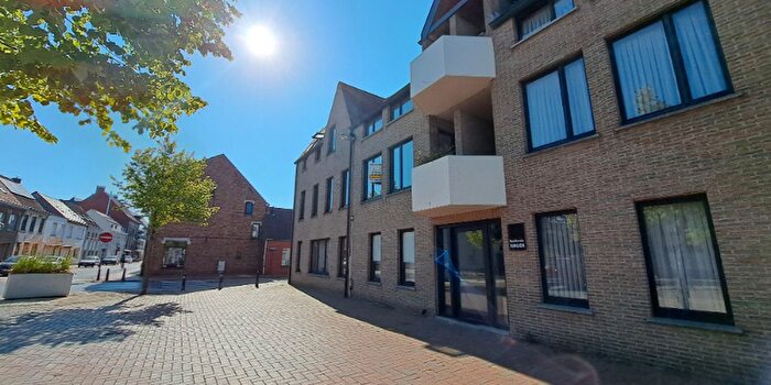 Maciebergstraat, Oostkamp : Appartement 2 pièces à louer