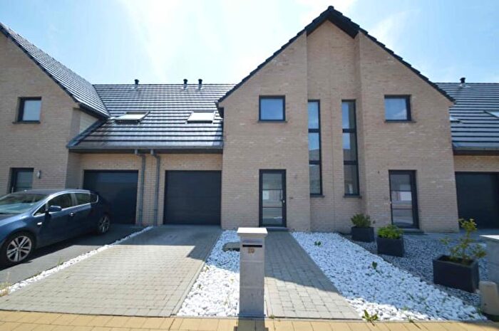 Maison 11 pièces à Zeekoetstraat, Bredene, à louer