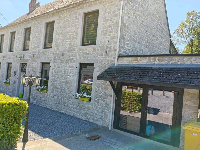 Chaussée De Gramptinne, Gesves : Maison 7 pièces à vendre