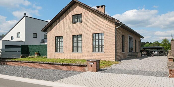 Lentestraat, Diepenbeek : Maison 5 pièces à vendre