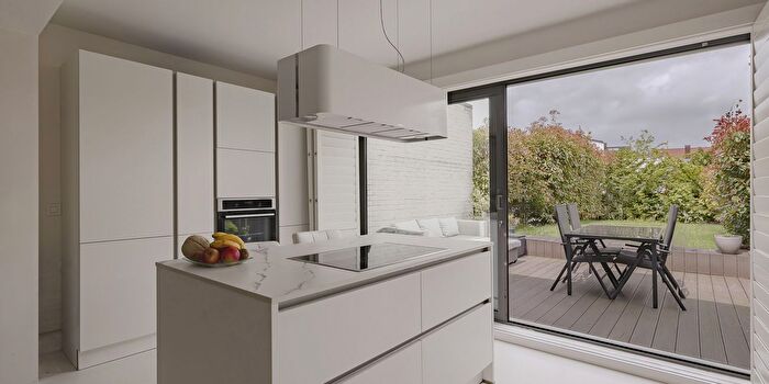 Appartement 4 pièces à vendre à Antwerpen, Antwerpen
