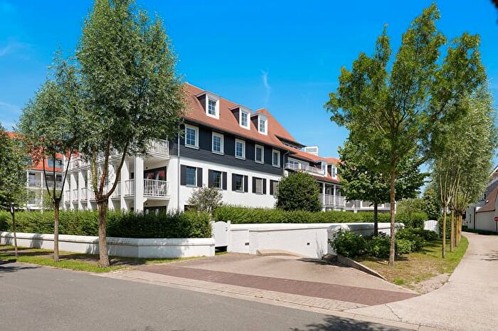 Appartement 13 pièces à vendre à Henry Van De Veldelaan, KnokkeHeist