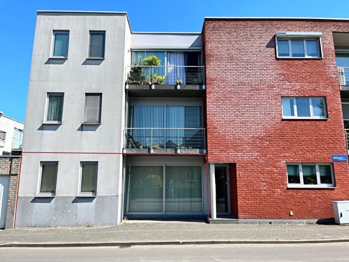 Stationsplein, HOMBEEK : Appartement 2 pièces à louer