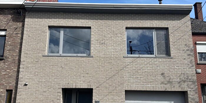 Maison 4 pièces à Bostenberg, Bost, à vendre