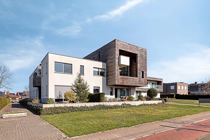 Appartement 12 pièces à Dorp West, Zwijndrecht, à vendre