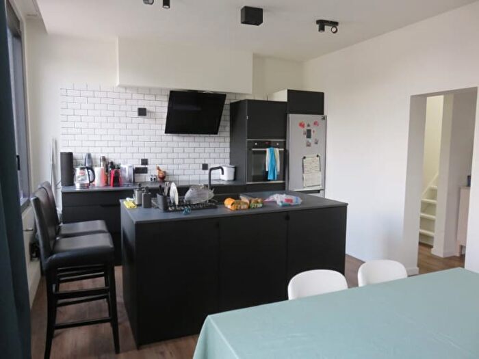 Appartement 9 pièces à louer à Kapelstraat, Hove