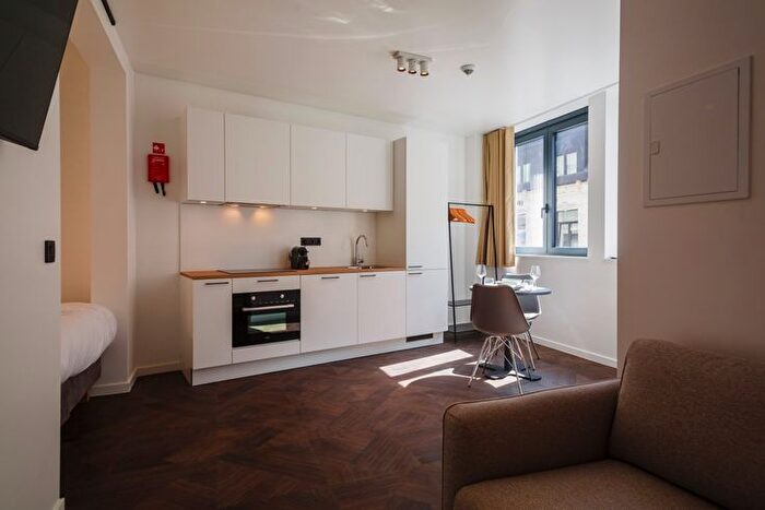 Diestsestraat, Leuven - Appartement 1 pièce à louer