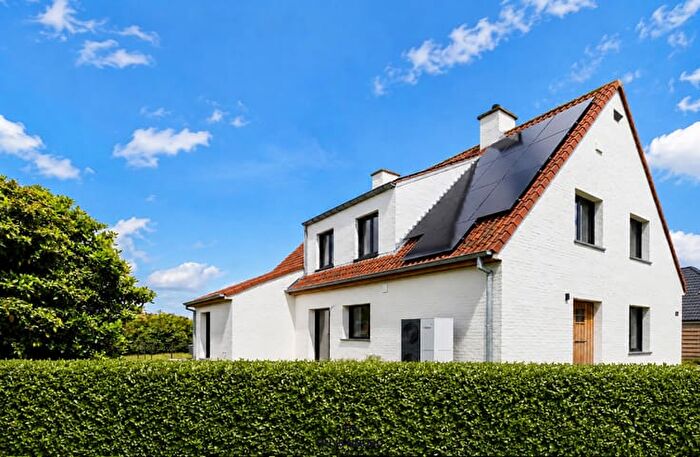 Maison 5 pièces à vendre à Canadezenstraat, Lissewege