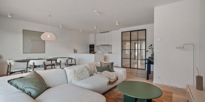 Beversesteenweg, Roeselare : Appartement 2 pièces à vendre