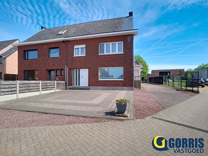 Kerkbossenstraat, HEISTOPDENBERG : Maison 4 pièces à vendre